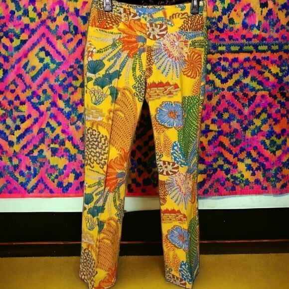 Escada Printed Jeans Size 36 in EUC - Picture 1 of 8